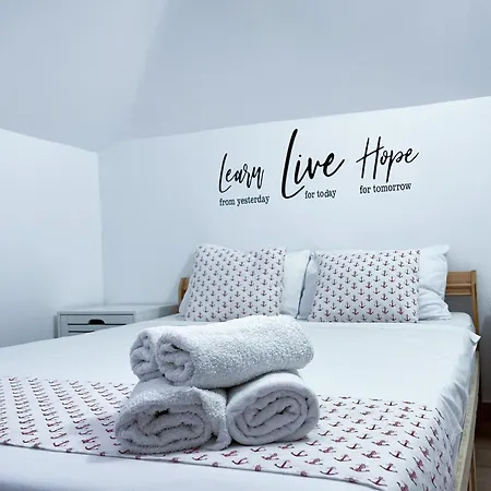 Matt Guest house *